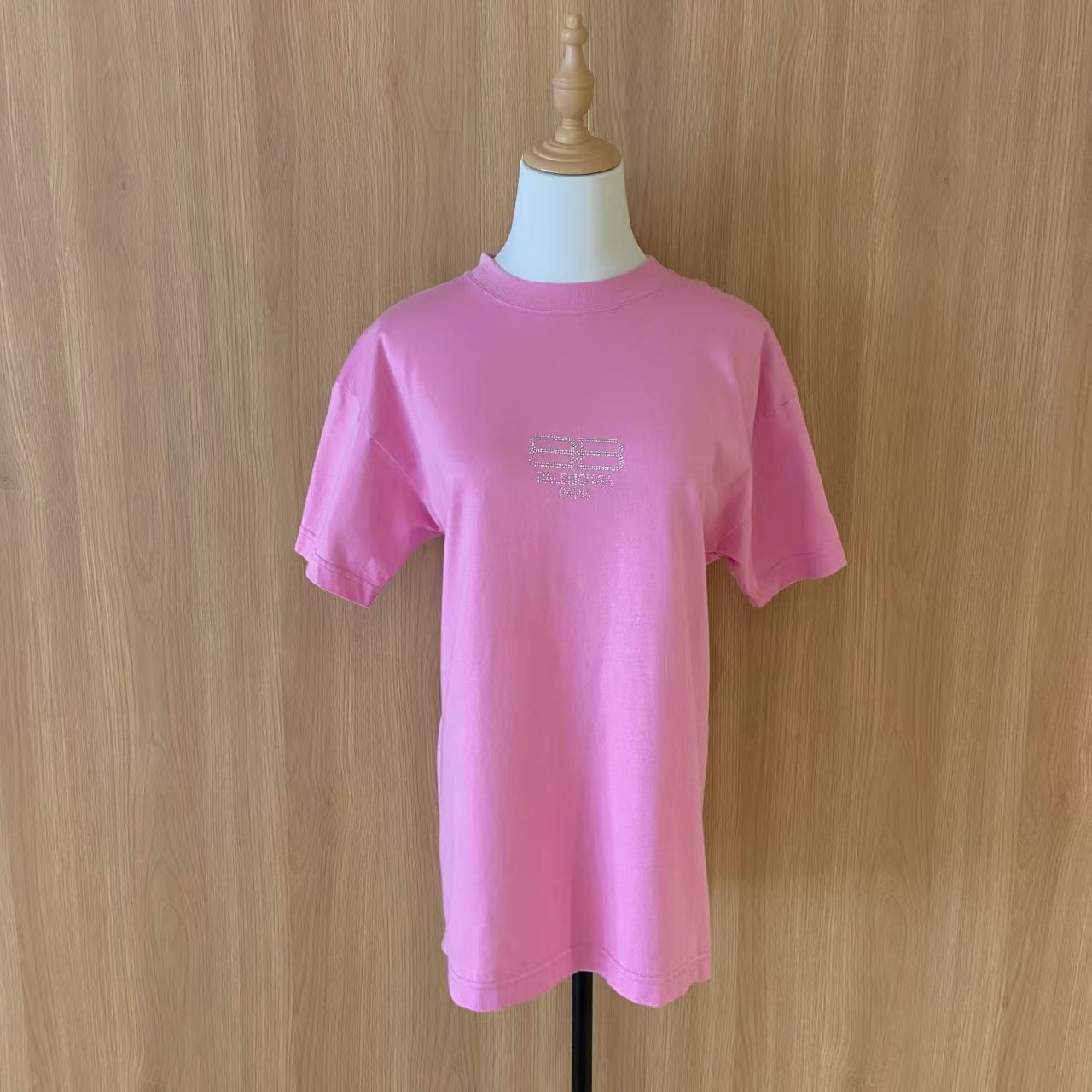 99新 Balenciaga/巴黎世家 壹臻湘/粉色烫钻logo短袖 xS 74557935