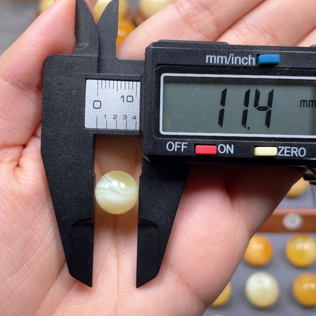 琥珀珠宝奇石未镶嵌s***u