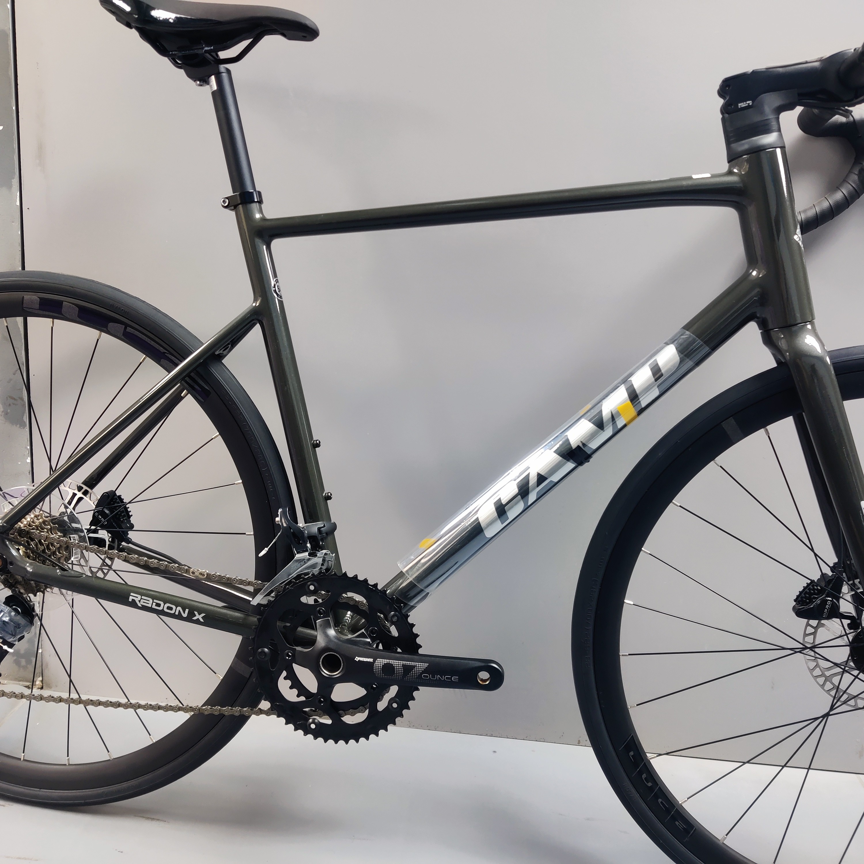 公路自行车，RADON  x2×9变速油刹54码182~187跨高79