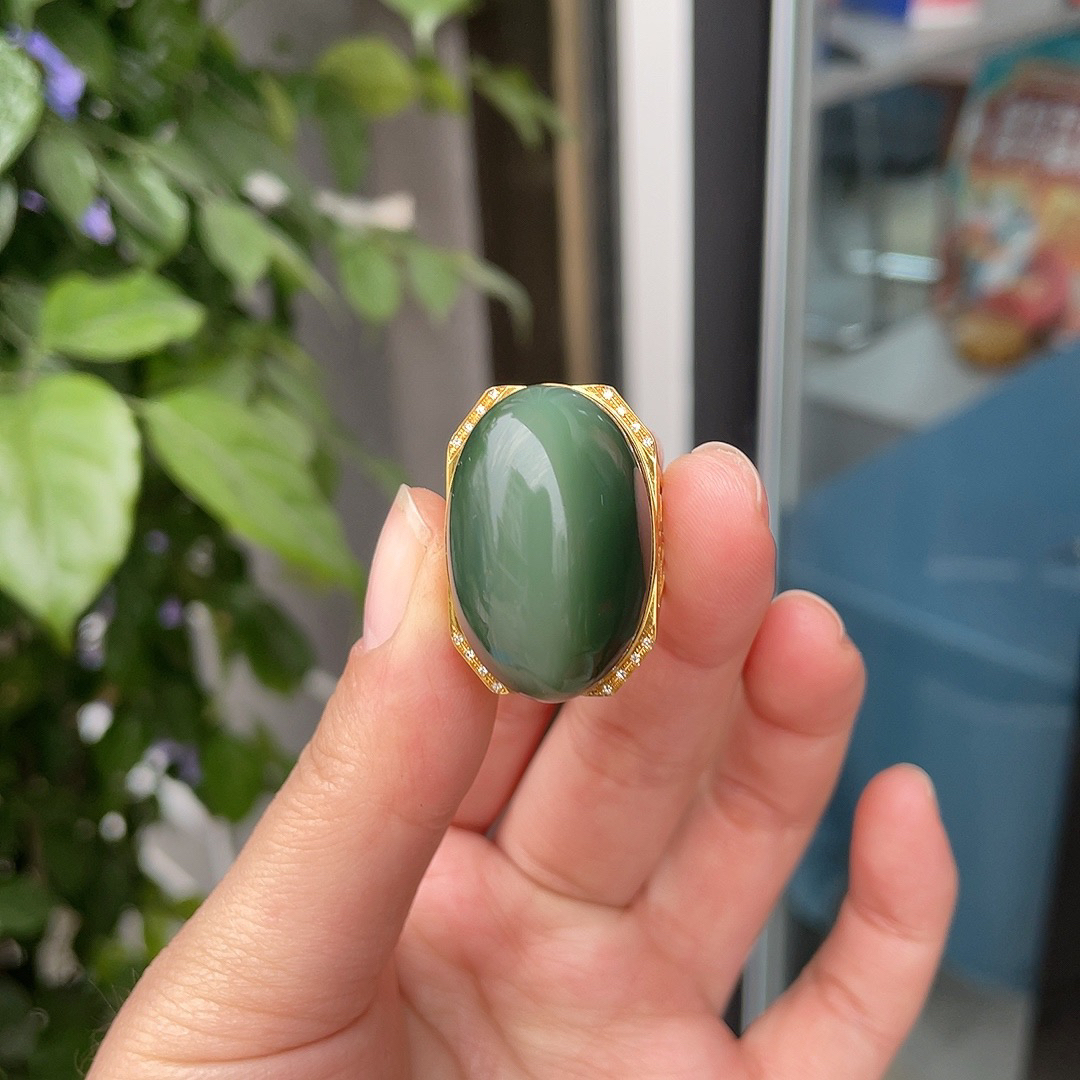 283192玉美人小程俄罗斯和田玉碧玉猫眼18k金镶嵌锦瑟年华戒指