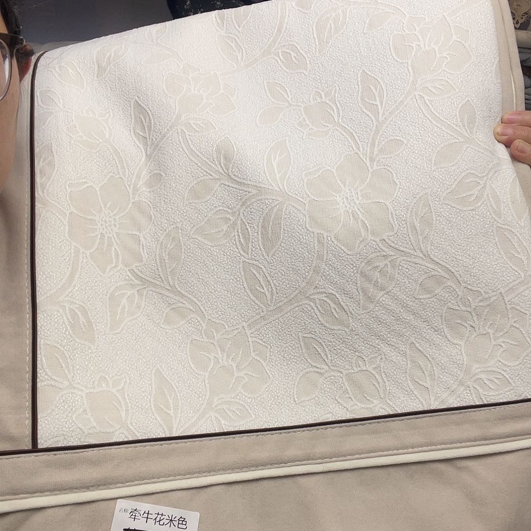 雪尼尔牵牛花米色135不退换