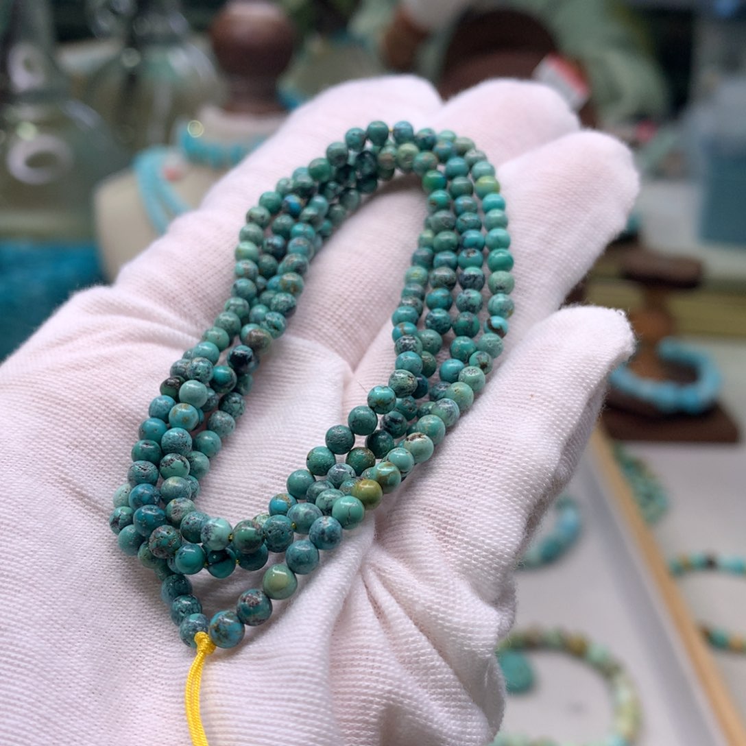 绿松石配饰未镶嵌