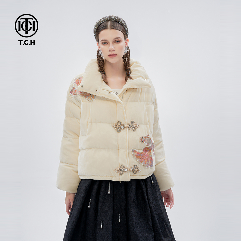 TCH锦鲤烫钻新中式盘扣立领洋气加厚保暖外套女T72D198035