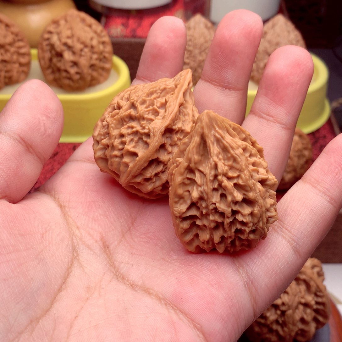 文玩核桃把件快***猫十三陵鸡心34尺寸/16号