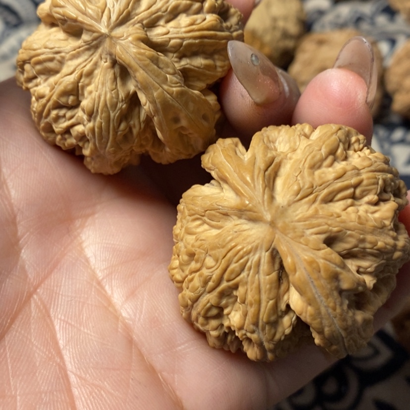 【闪购商品】文玩核桃吊坠防**工粗筋 花