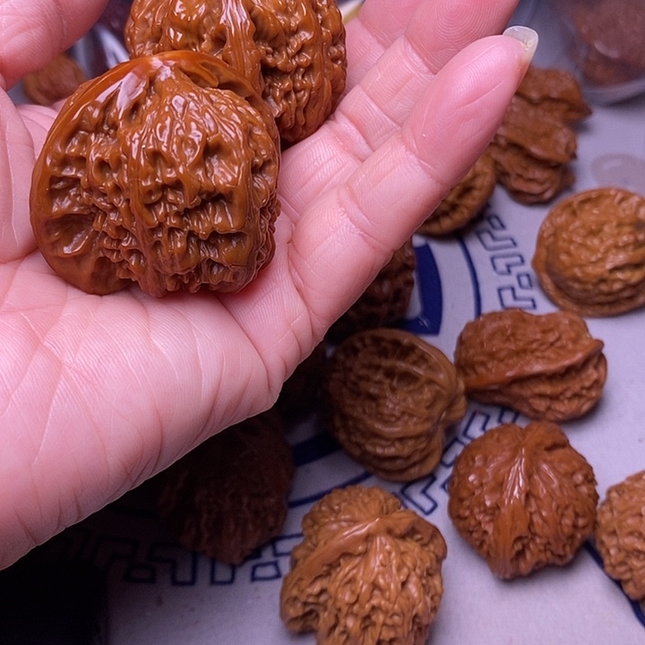 用***1文玩核桃吊坠狮子