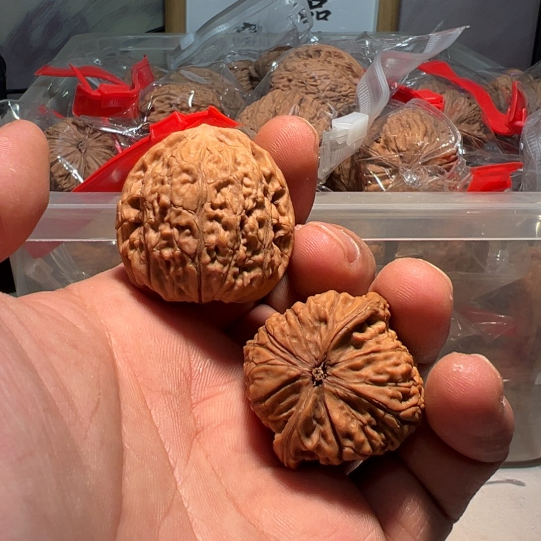 文玩核桃，平底锅狮子头