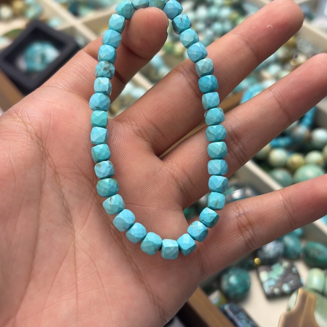 南红玛瑙未镶嵌绿松石