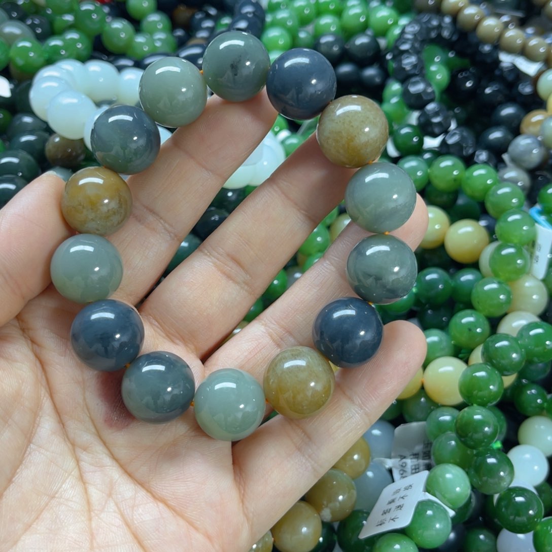 未镶嵌手链和田玉