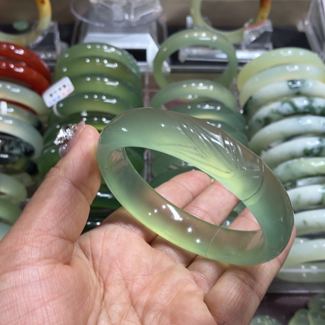 岫玉未镶嵌手镯62