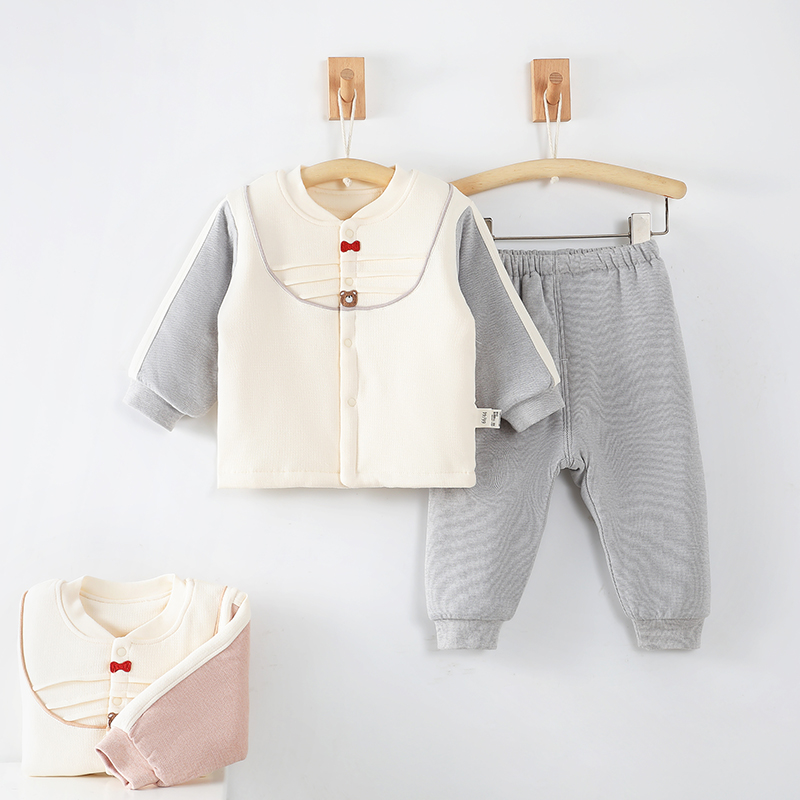 105886新生儿套装1-3岁冬季新款初生婴儿宝宝纯棉加厚两件套衣服
