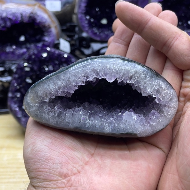 未镶嵌大型摆件（非配饰）紫晶