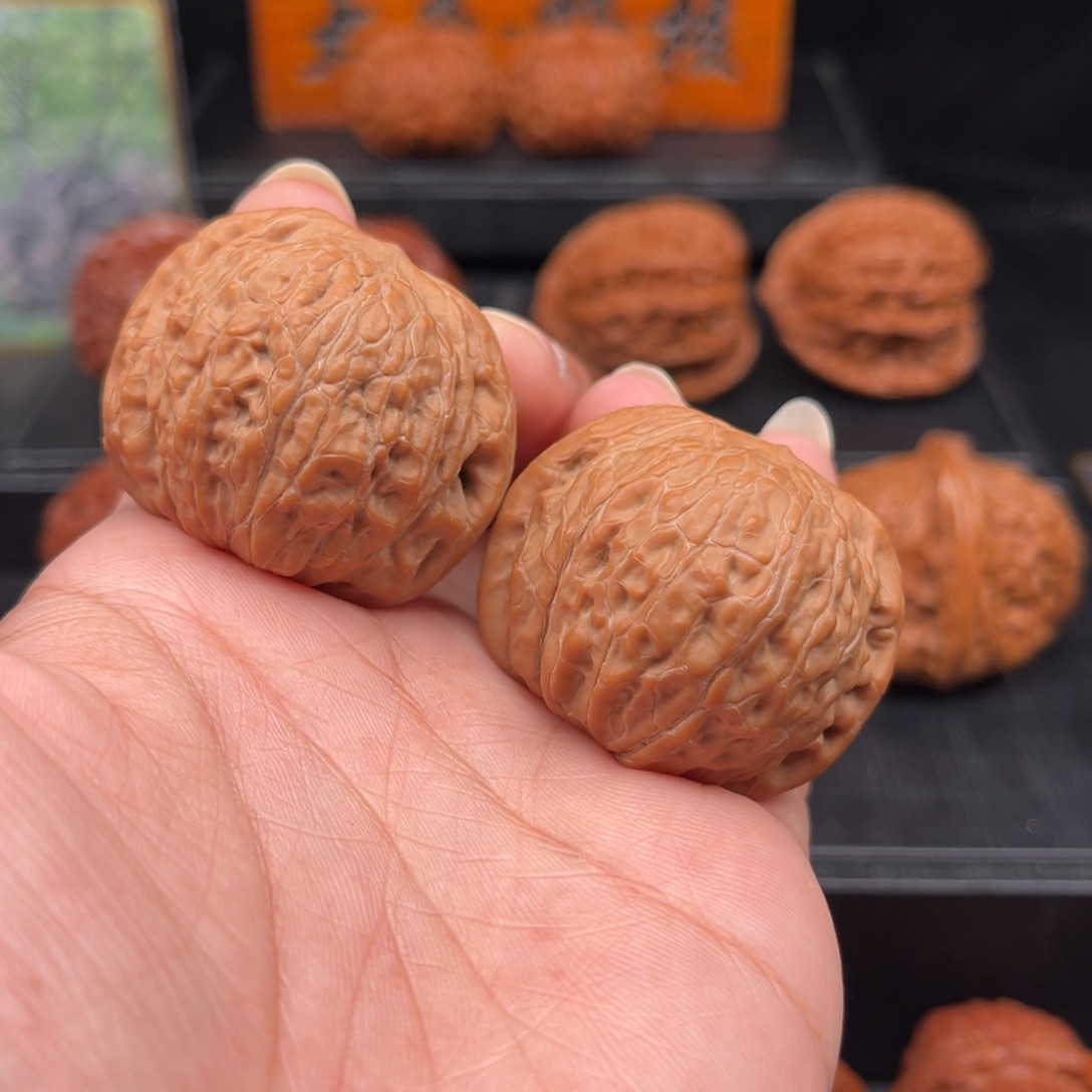 【闪购商品】文玩核桃吊坠辛****子铁锤