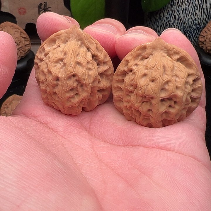 文玩核桃把件山一代原生态佛肚39尺 精品