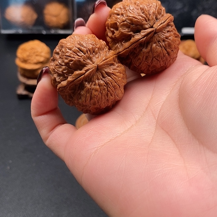 文玩核桃吊坠百花绣球38