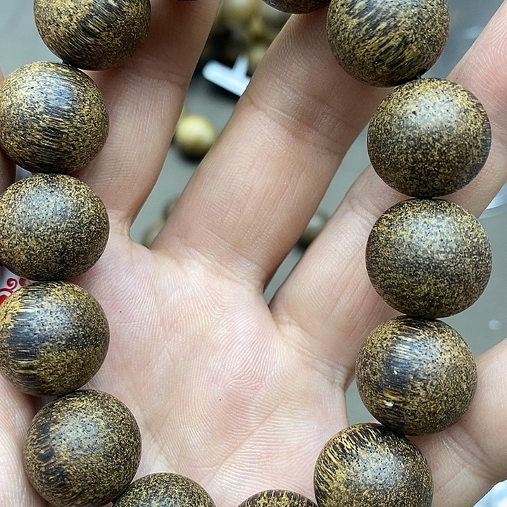 沉香碎屑沉香达拉干一线蚂蚁沉26号