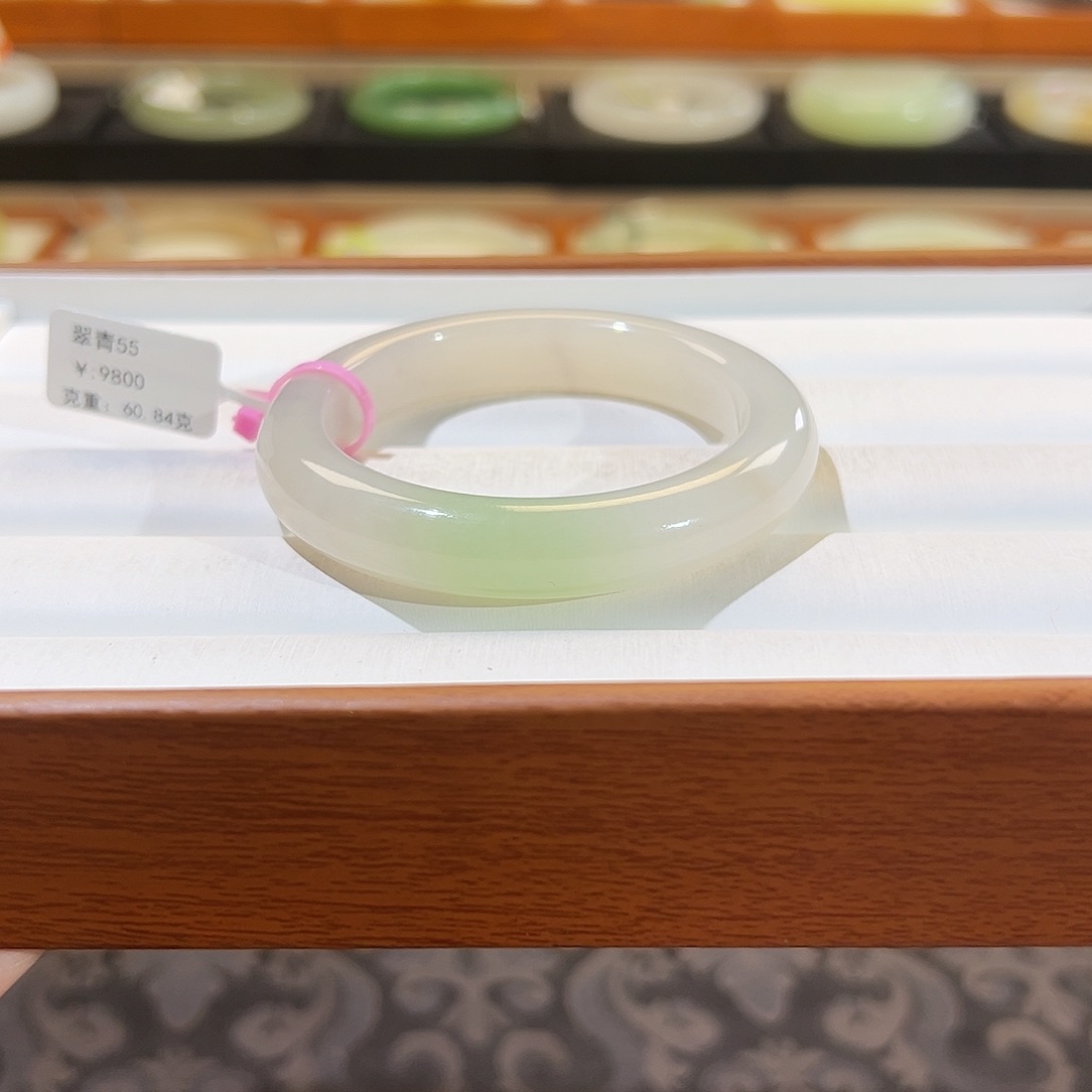 和田玉手镯未镶嵌  【冰紫翠】很仙 干净