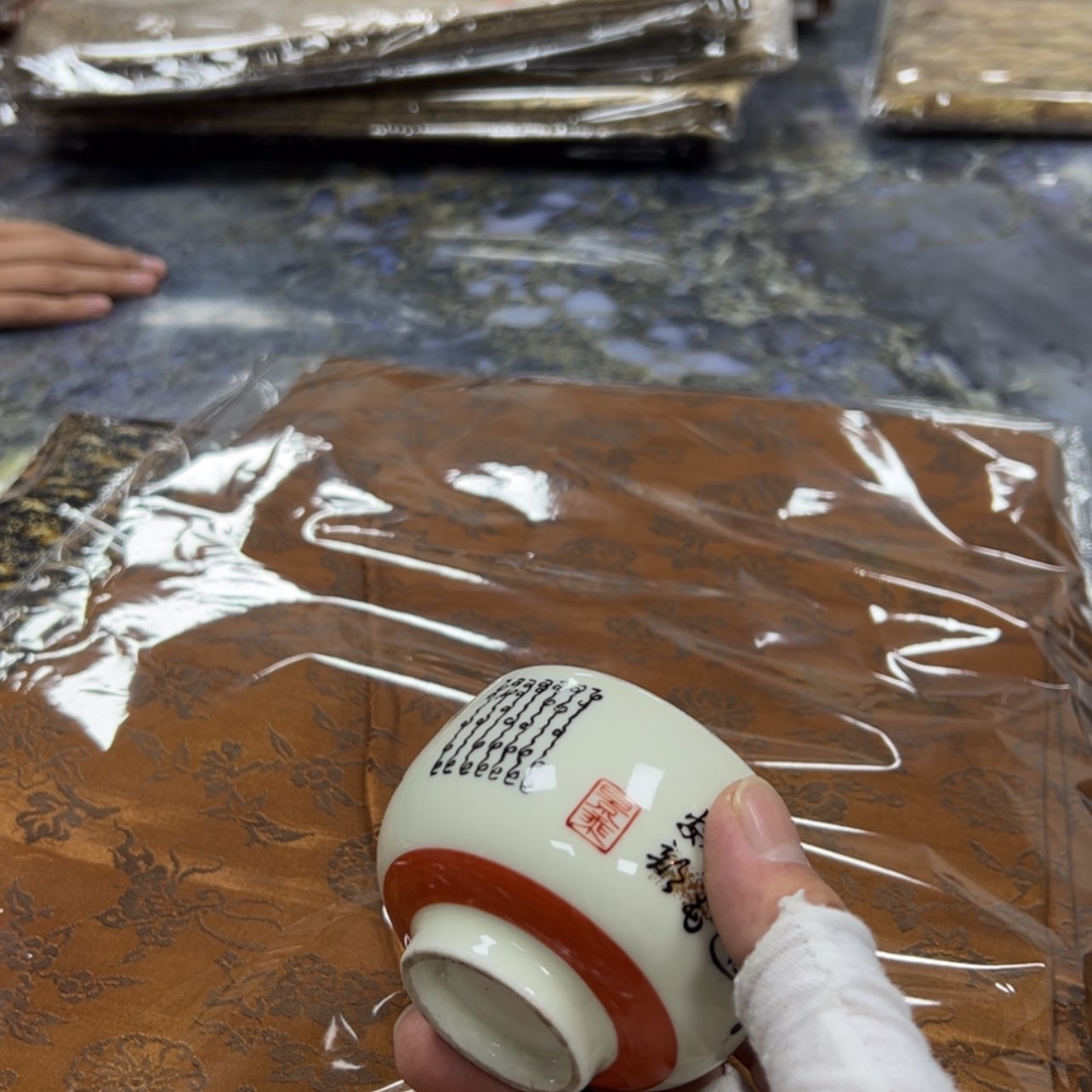 【闪购商品】S***a陶瓷马克杯带盖勺