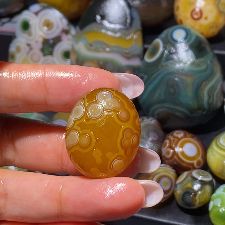 玛瑙/玉髓未镶嵌珠宝奇石77