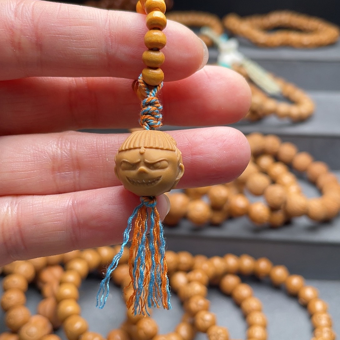 猴头核桃吊坠哪吒