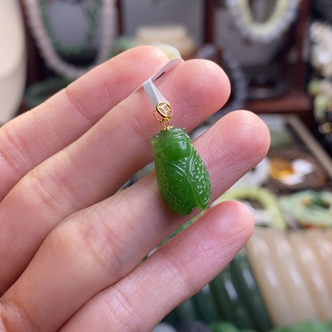 和田玉和田玉吊坠未镶嵌