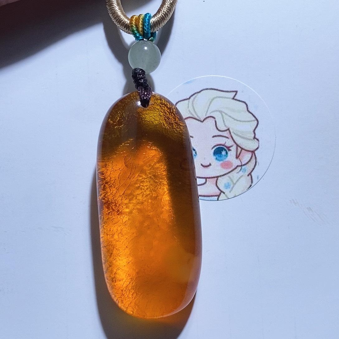 未镶嵌琥珀珠宝奇石