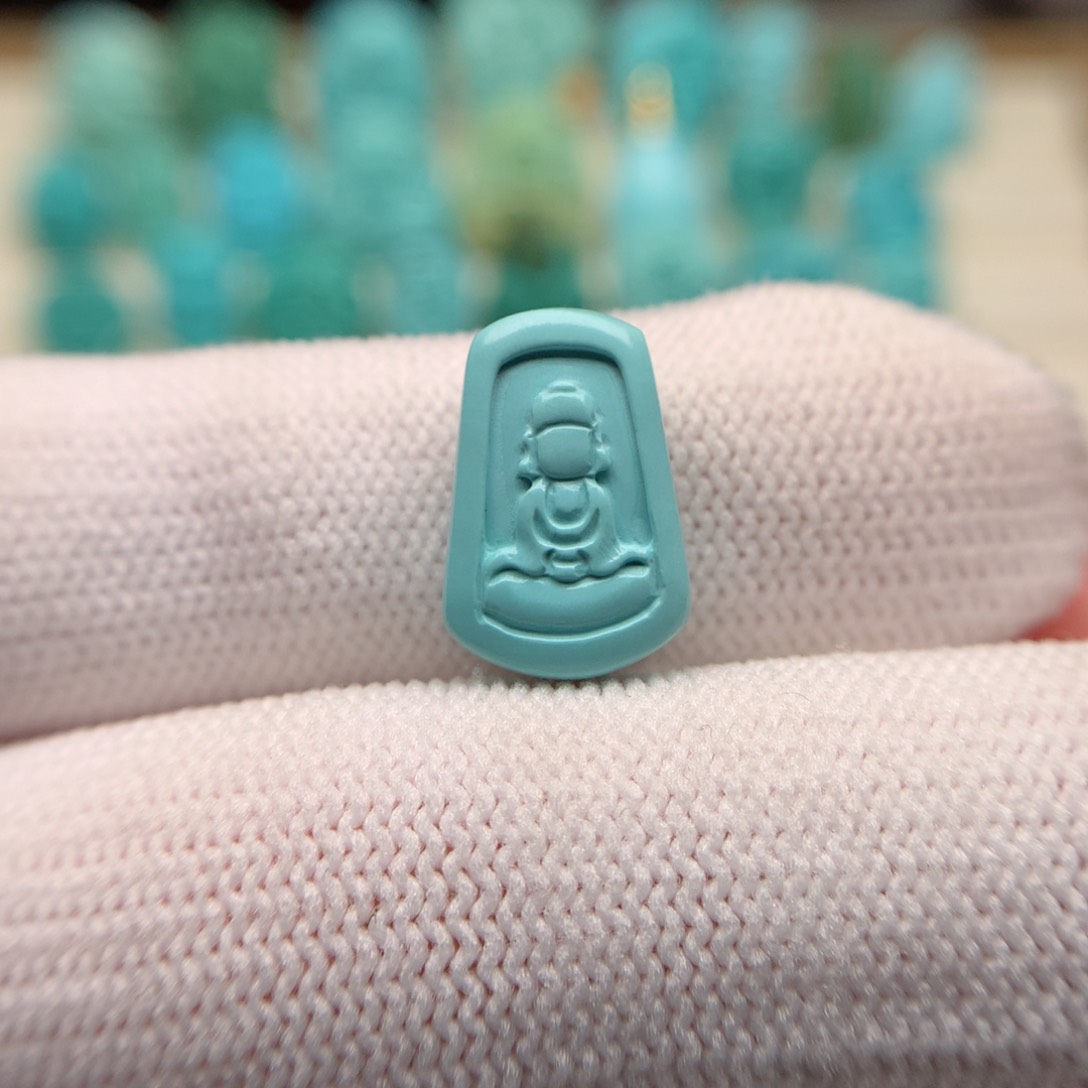 绿松石配饰未镶嵌