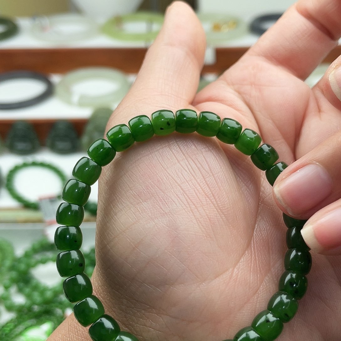 和田玉手串未镶嵌