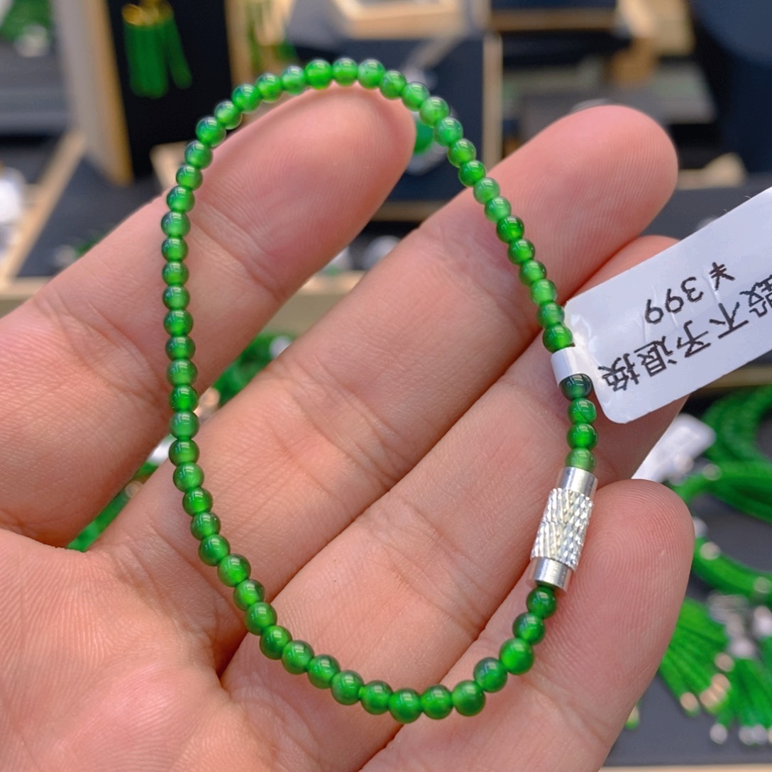 翡翠颈饰未镶嵌卡3.2