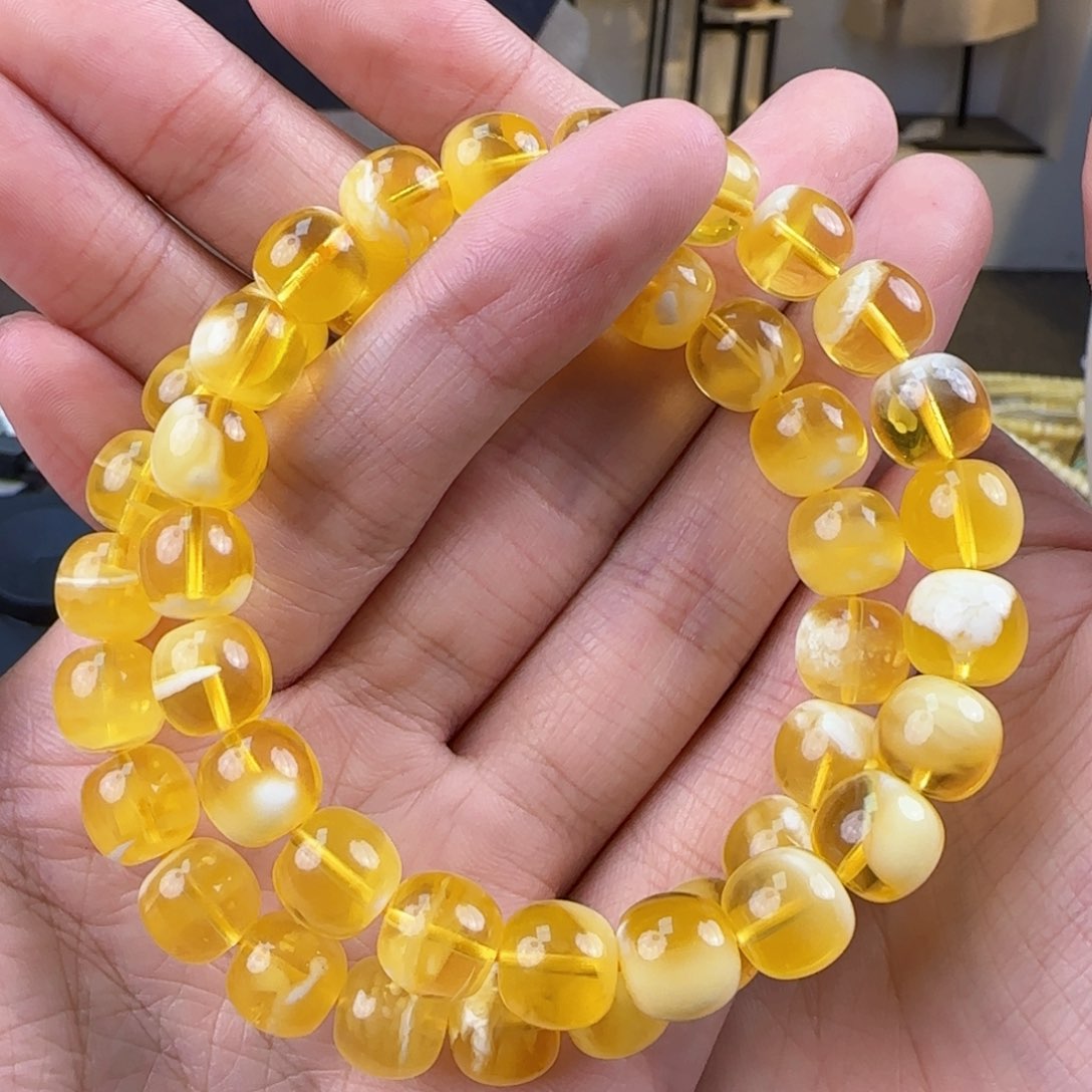 琥珀珠宝奇石未镶嵌多样性发一