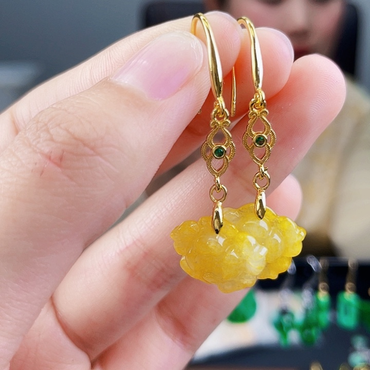 翡翠耳饰未镶嵌饰品