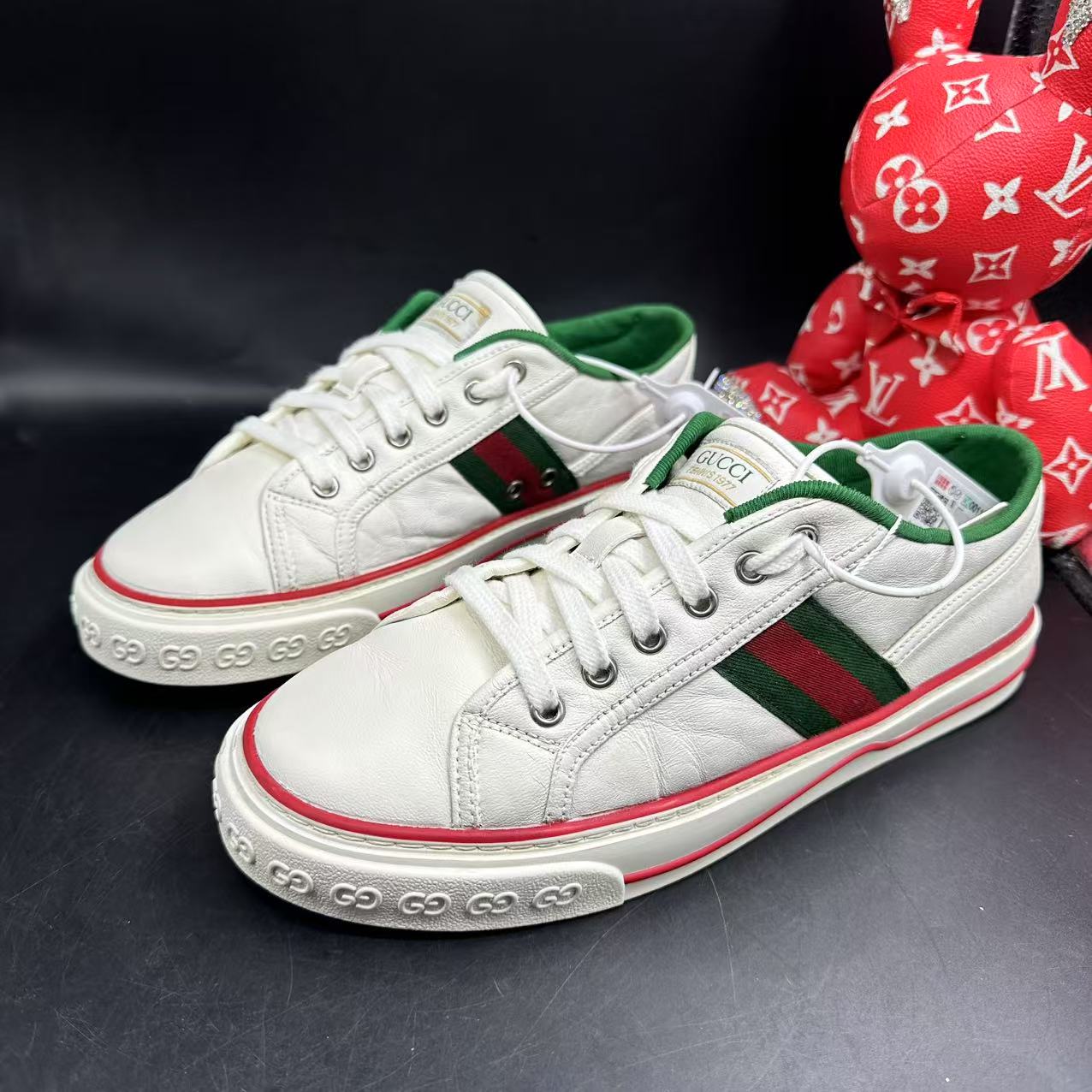 95新 GUCCI/古驰 潮鞋时尚白色皮质1977板鞋40.5欧码ddm2040