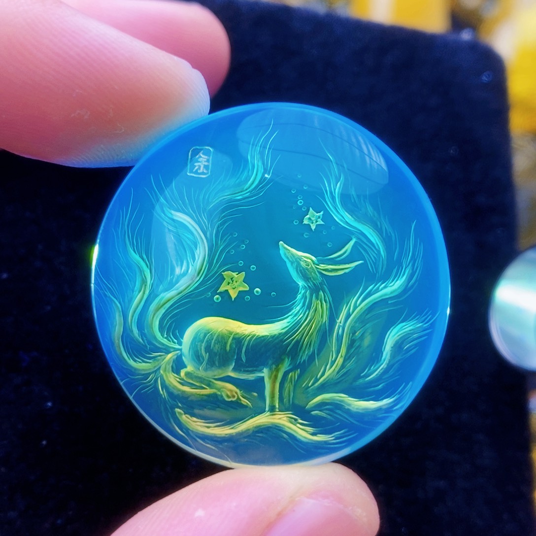 【闪购商品】蓝珀颈饰未镶嵌蓝珀阴雕