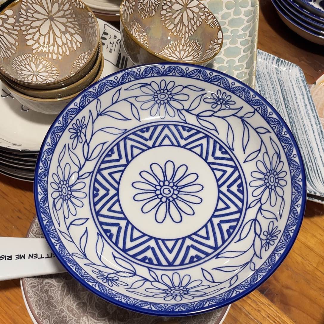 瓷     8寸温佩家数量是2