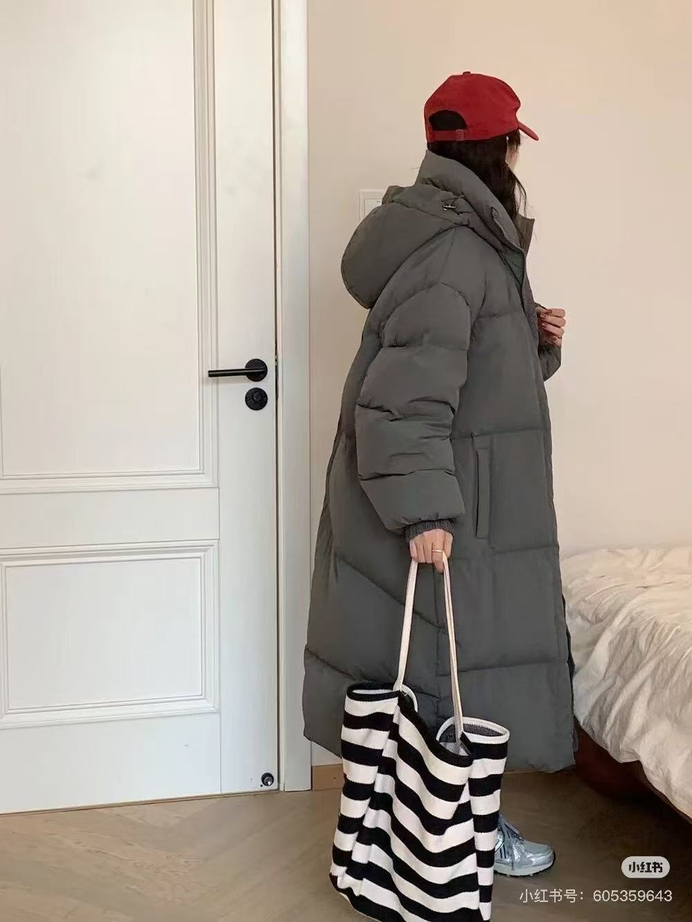 鹅绒服