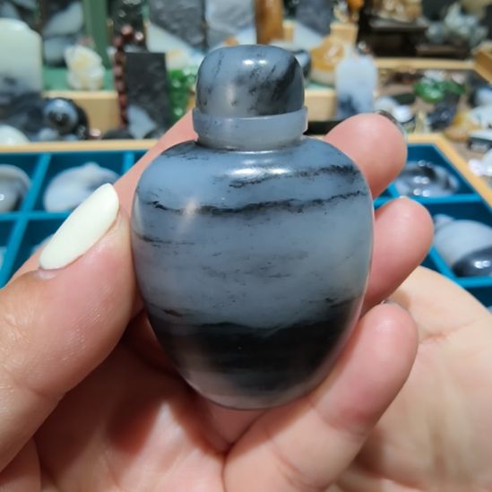 和田玉手把壶未镶嵌