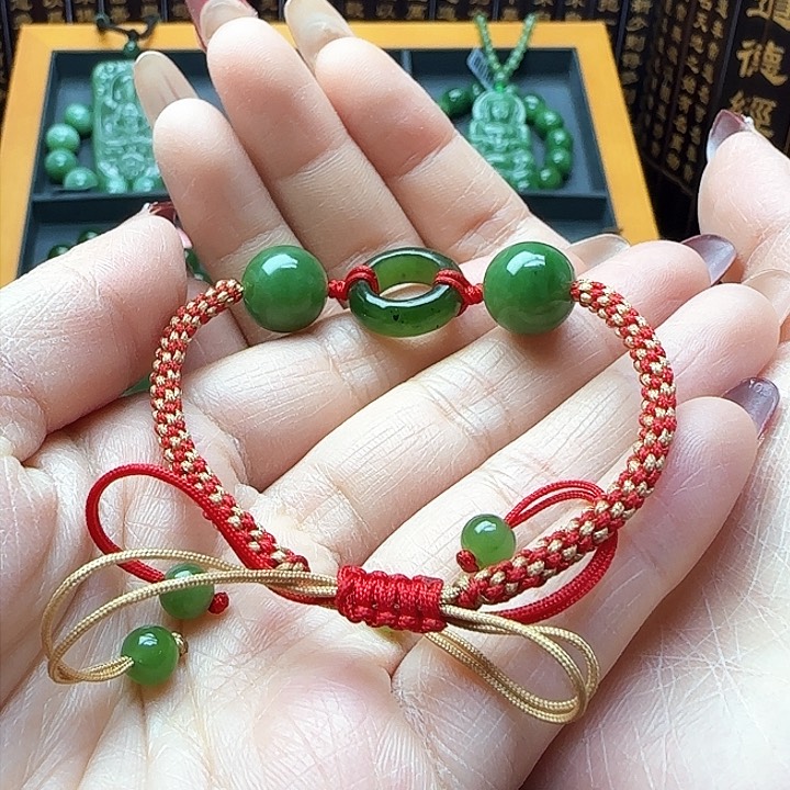 和田玉（碧玉）手链未镶嵌