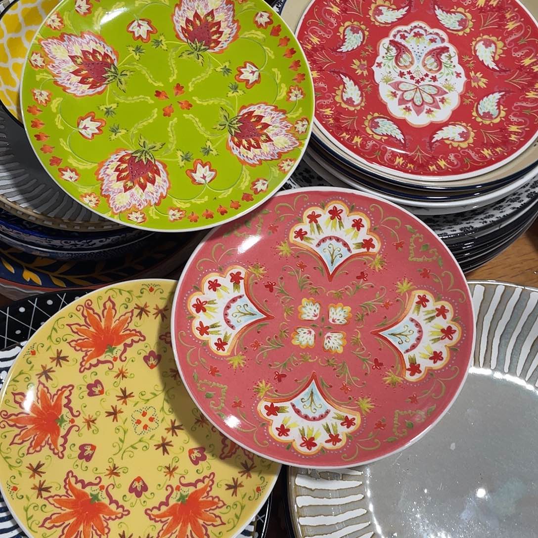 瓷    6寸温佩家 数量是4