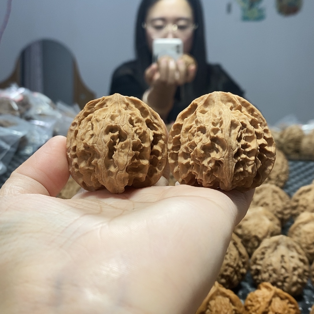 吊坠桃核苹果园42