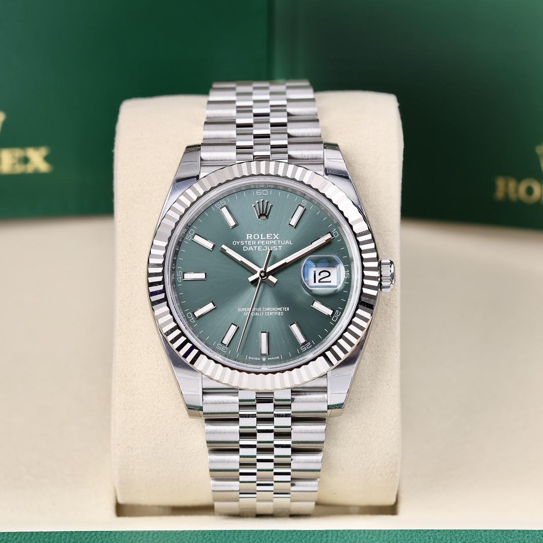 99新 Rolex/劳力士 126334 新款薄荷绿五珠链 41mm 2025年9月保卡