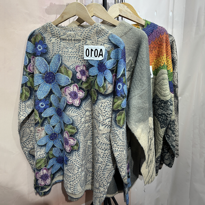 A001-A050重工镶钻貂绒女上衣高档百搭印花圆领针织休闲长袖毛衣