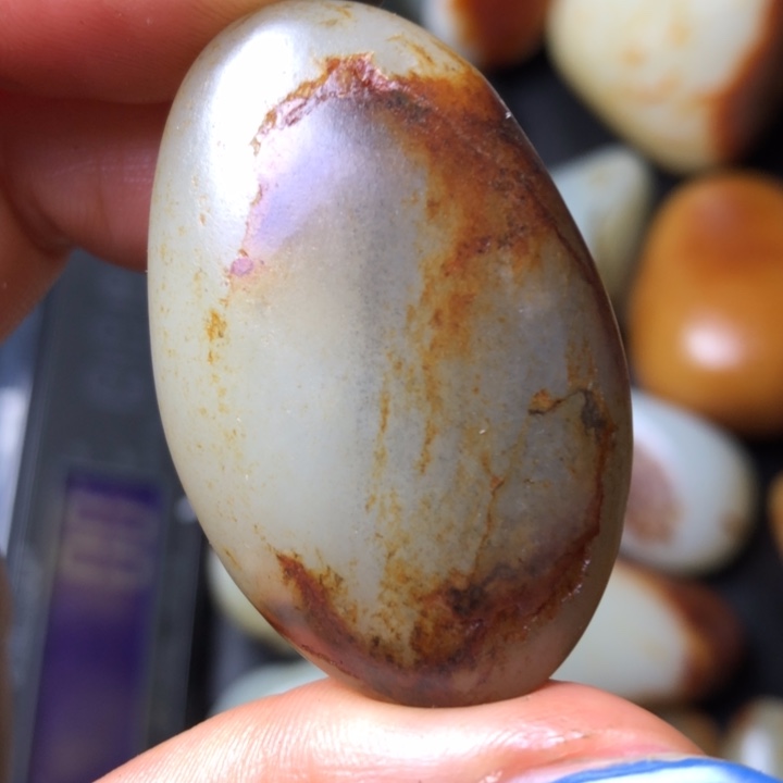 和田玉未镶嵌珠宝奇石