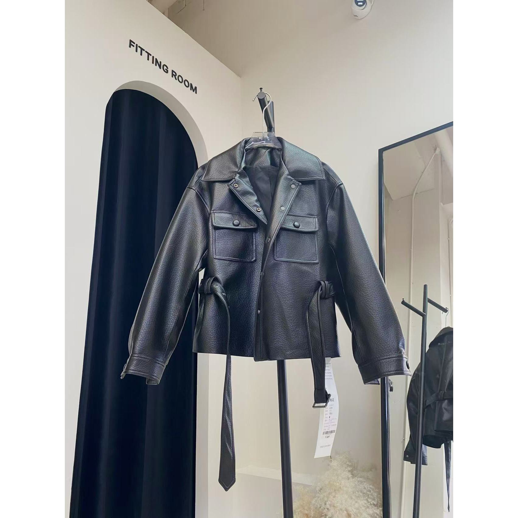 【M。C米尺】荔枝纹翻领大口袋腰带款绵羊皮外套4289