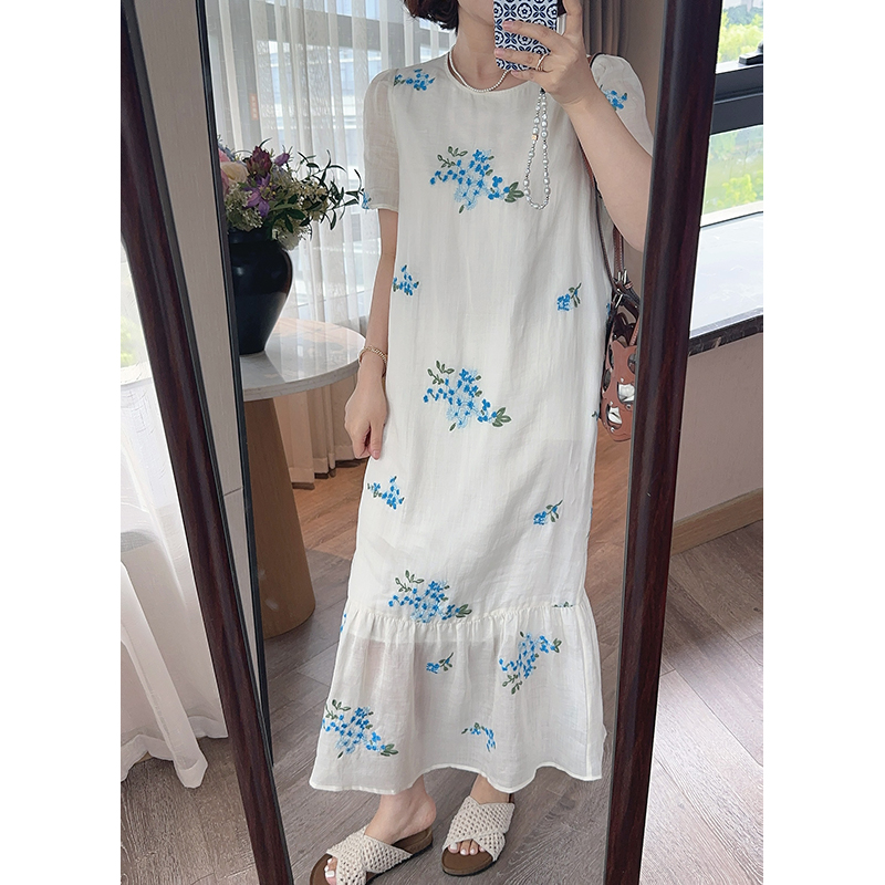 【DIS 现货】【杏花风铃】夏季气质刺绣圆领短袖连衣裙Z525C10600