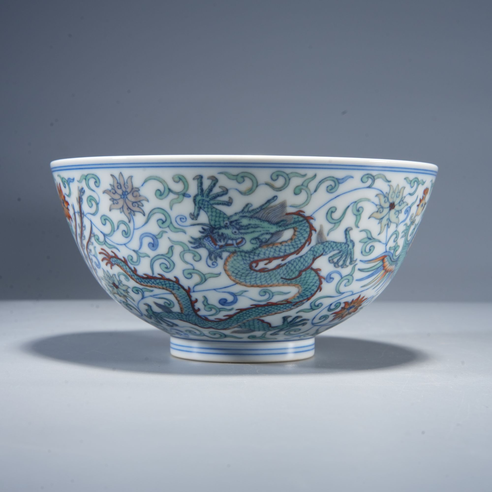 h550/清代 斗彩绿龙花卉纹碗（官）【华豫之门甄选】