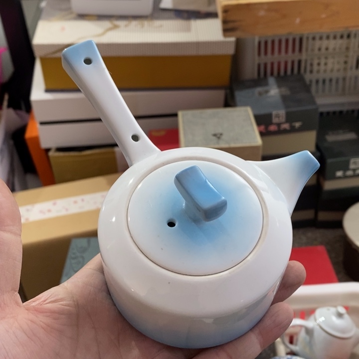 陶瓷艺术品及陶瓷制品