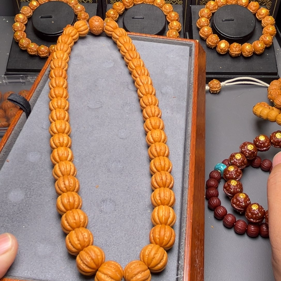 猴头核桃吊坠八凌