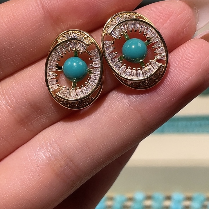 绿松石未镶嵌耳钉