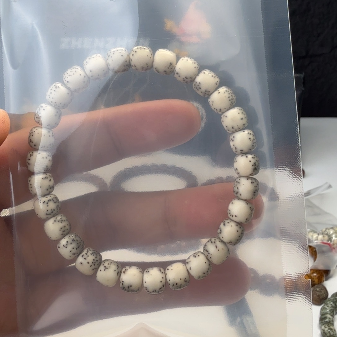 星月菩提手串河豚8*7