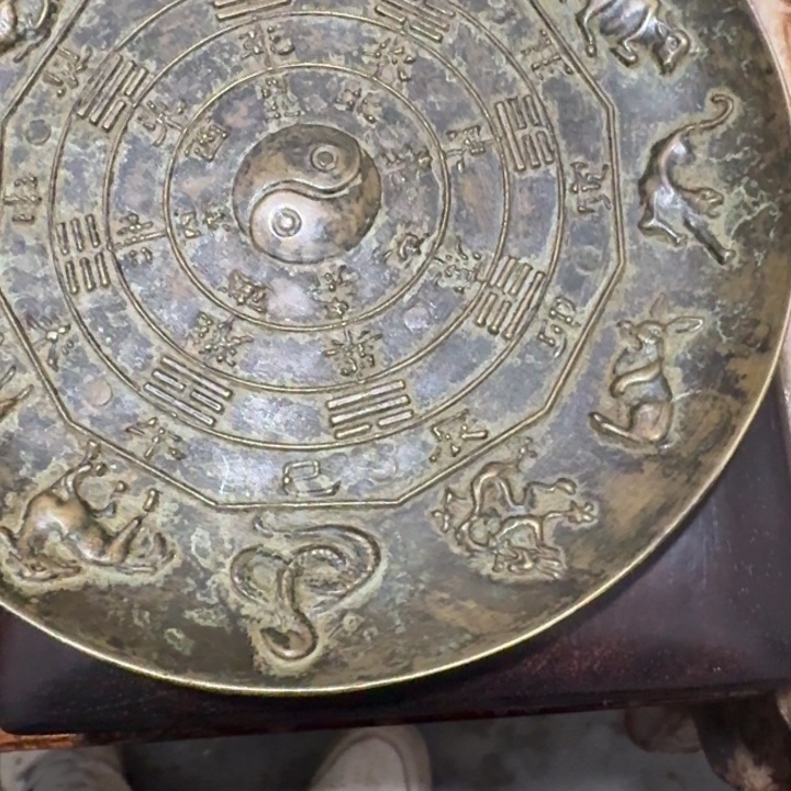 中***人桌子桌面摆件123456789